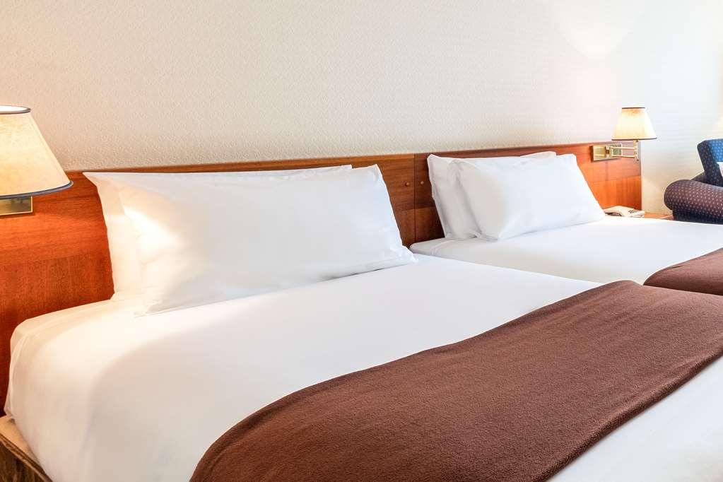 Clarion Croydon Park Hotel Bilik gambar